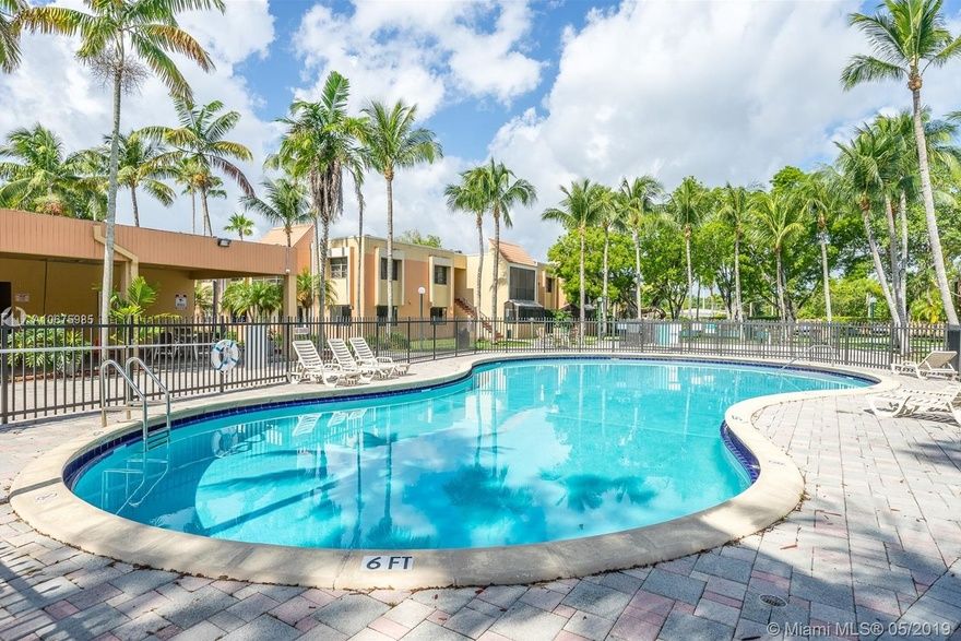 Palms Dadeland Unit E112 1 bedroom condo for sale 854 sqft